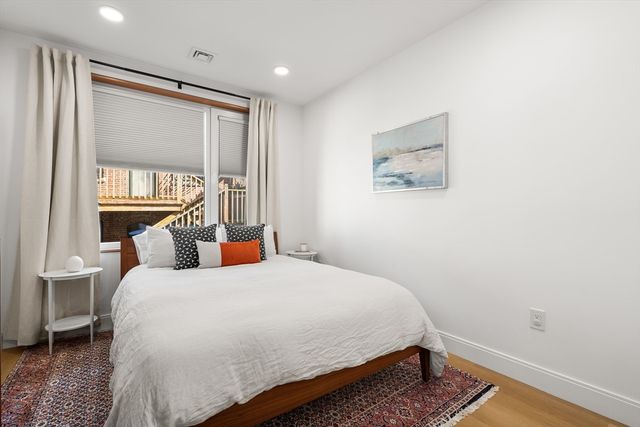 3171 Washington St 204, Boston, MA 02130