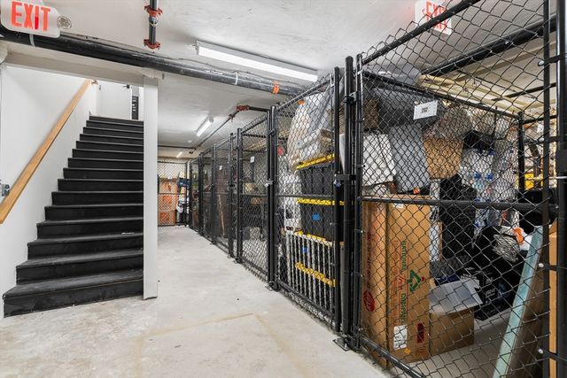 3171 Washington St 204, Boston, MA 02130