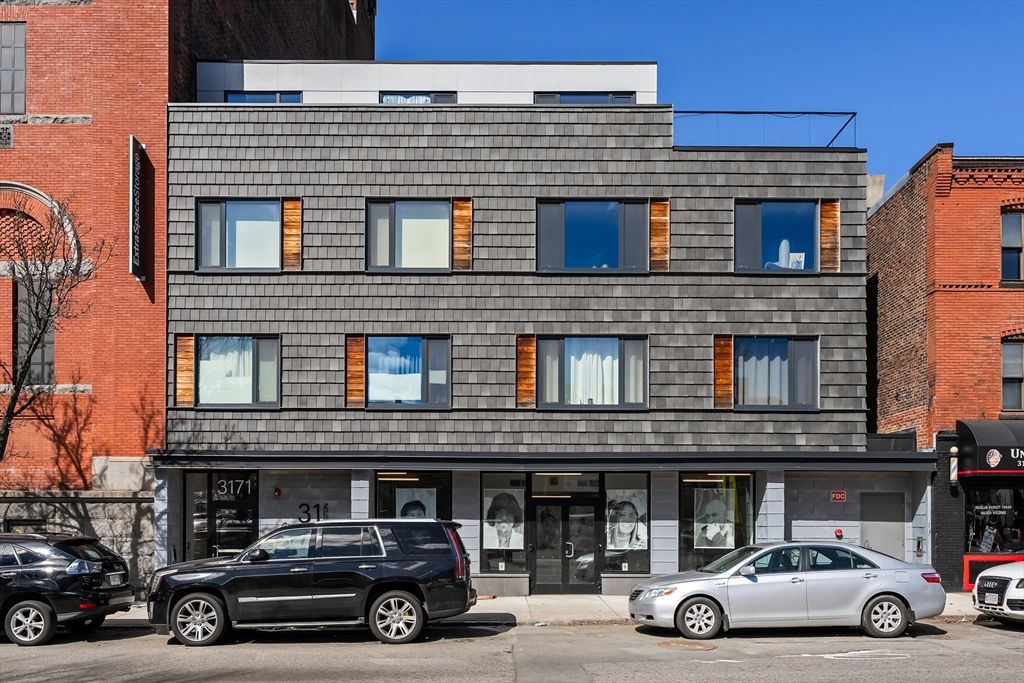 3171 Washington St 204, Boston, MA 02130