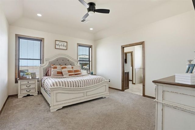 21749 E 1360 Road, Hobart, OK 73651