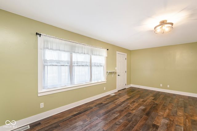 6264 S County Road 1025 E, Crothersville, IN 47229