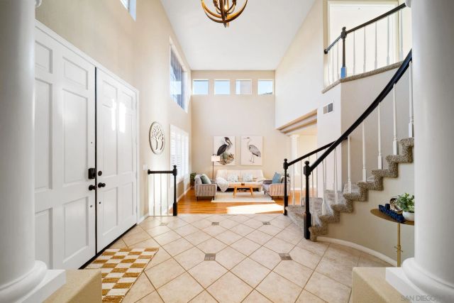 18106 Chieftain Ct, San Diego, CA 92127