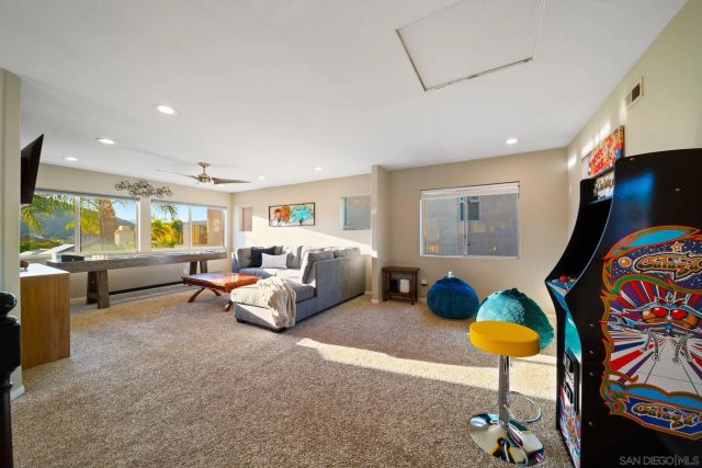 18106 Chieftain Ct, San Diego, CA 92127