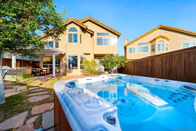 18106 Chieftain Ct, San Diego, CA 92127