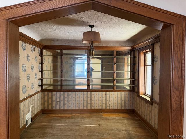 1176 Progress Avenue, Lincoln Park, MI 48146