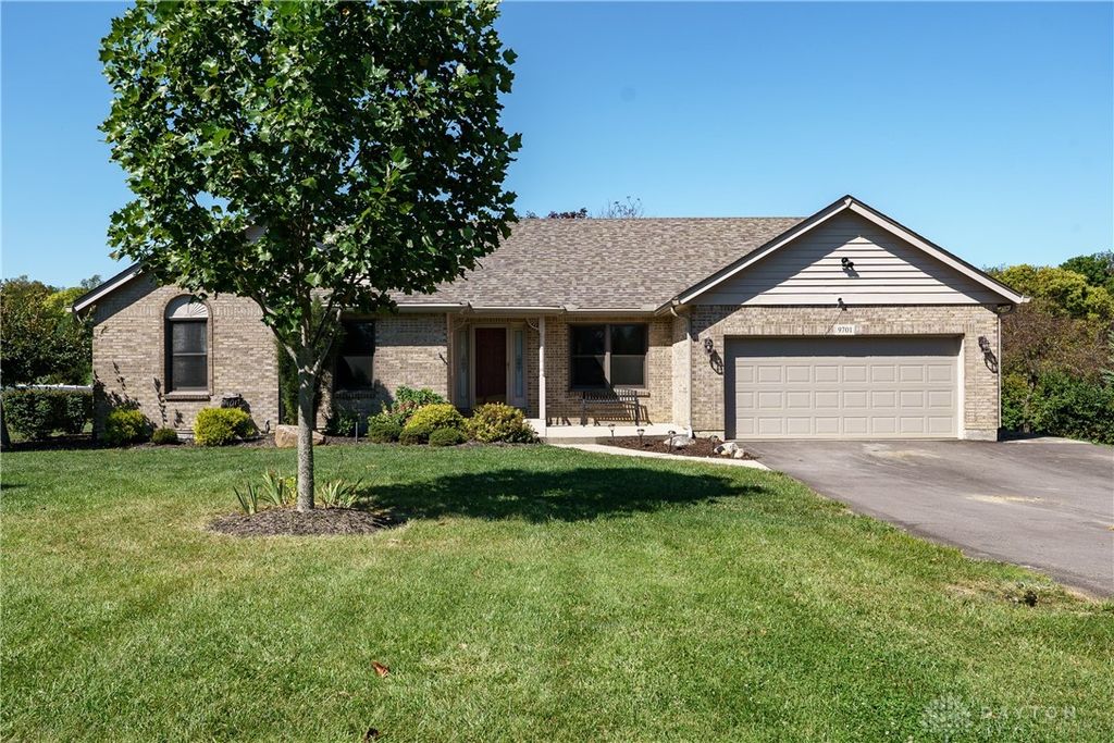 9701 Haines Road, Waynesville, OH 45068