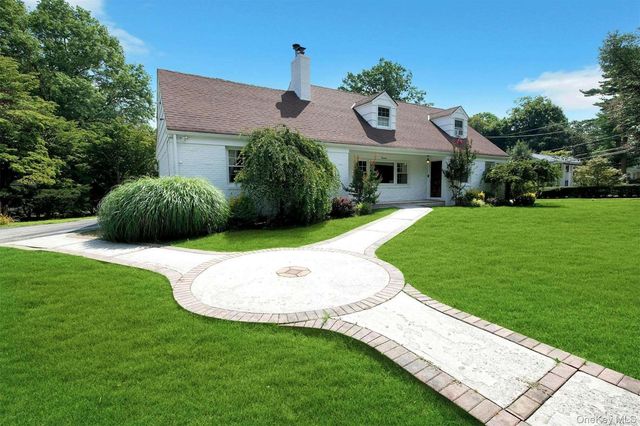 18 Addison Lane, Greenvale, NY 11548