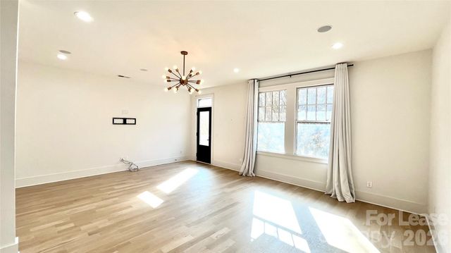 610 West Boulevard, Charlotte, NC 28203