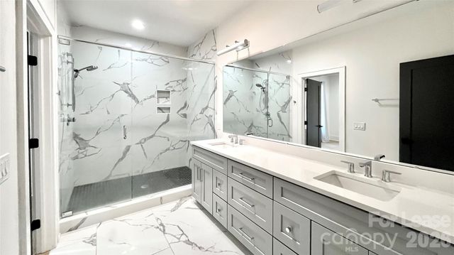 610 West Boulevard, Charlotte, NC 28203