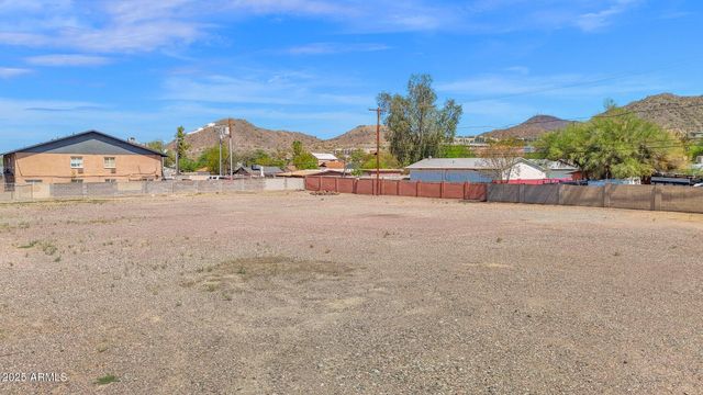 330 E Hatcher Road 6, Phoenix, AZ 85020