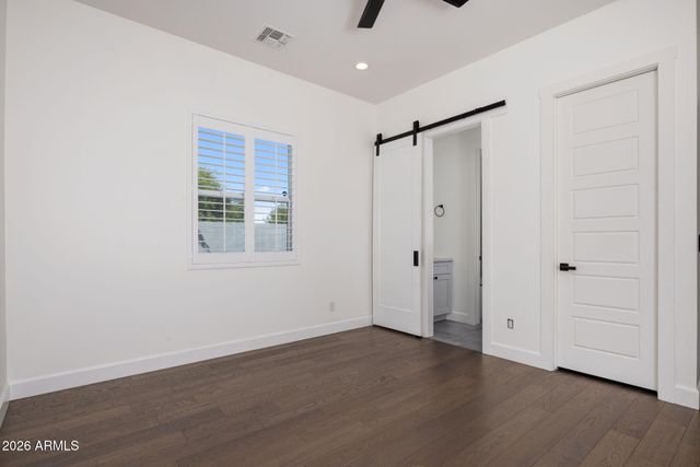 4432 N 38TH Street, Phoenix, AZ 85018