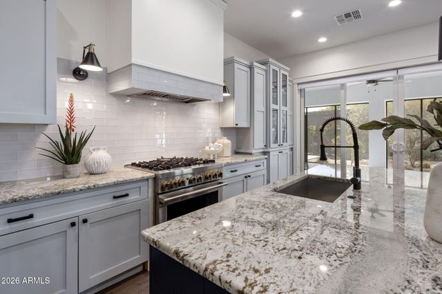 4432 N 38TH Street, Phoenix, AZ 85018