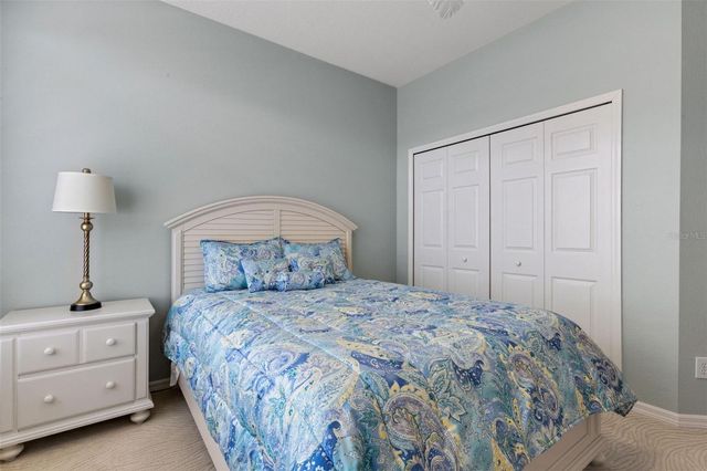 374 LONDONDERRY DRIVE, Sarasota, FL 34240