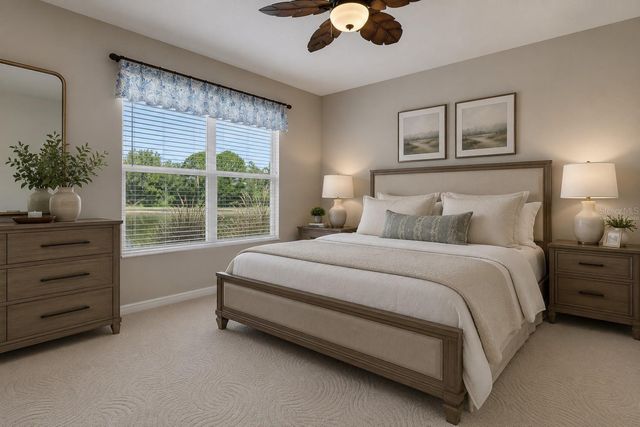 374 LONDONDERRY DRIVE, Sarasota, FL 34240