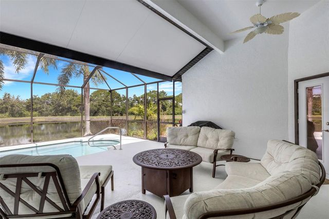 374 LONDONDERRY DRIVE, Sarasota, FL 34240