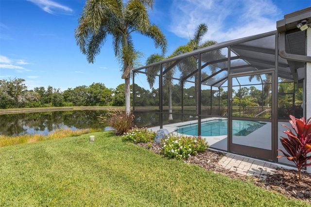 374 LONDONDERRY DRIVE, Sarasota, FL 34240