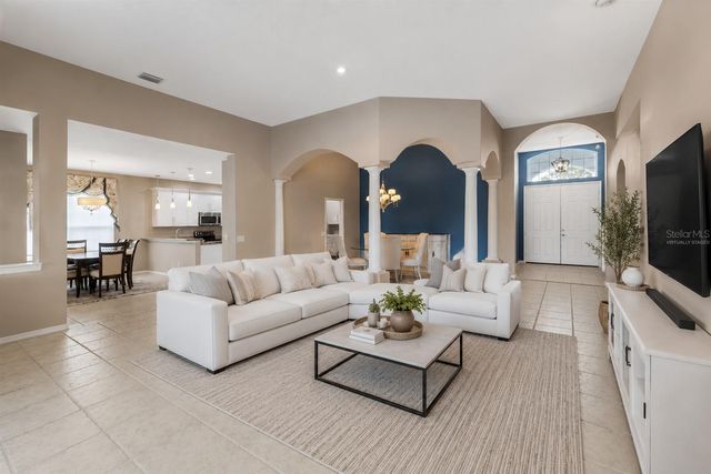 374 LONDONDERRY DRIVE, Sarasota, FL 34240