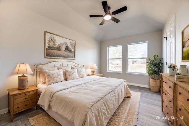 226 W Cardinal, Ector, TX 75439