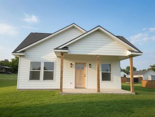 226 W Cardinal, Ector, TX 75439