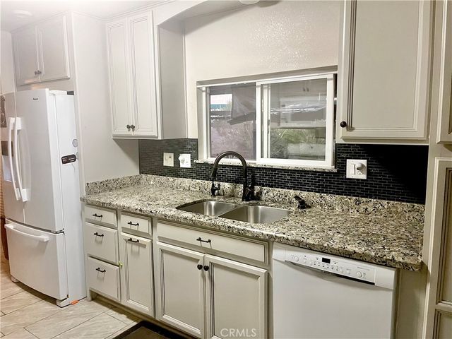 30865 Allen Avenue, Homeland, CA 92548