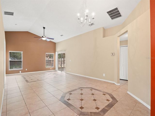 2318 BARONS COURT, Tavares, FL 32778