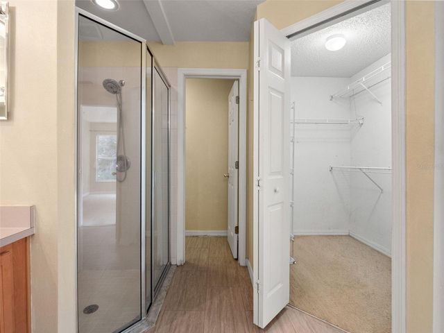 2318 BARONS COURT, Tavares, FL 32778