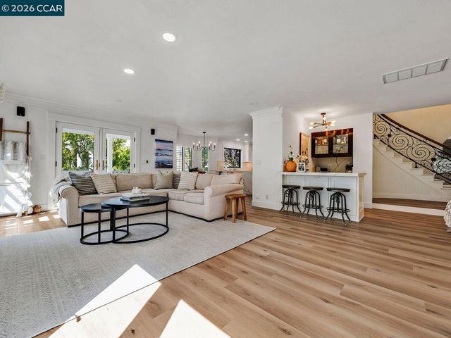 3911 Deer Trail Ln, Danville, CA 94506