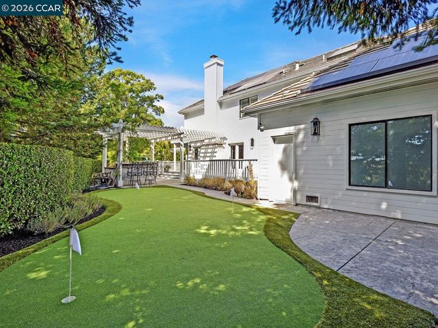 3911 Deer Trail Ln, Danville, CA 94506