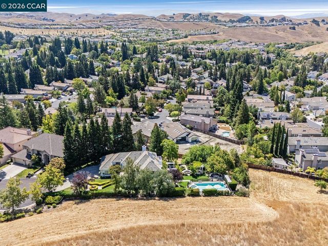3911 Deer Trail Ln, Danville, CA 94506