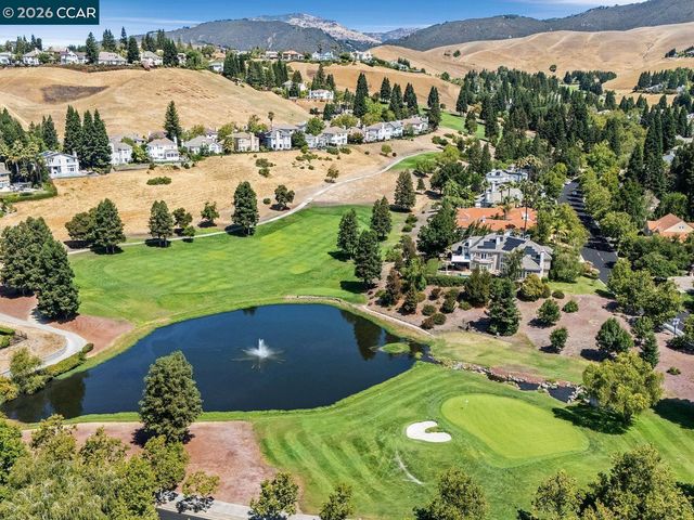 3911 Deer Trail Ln, Danville, CA 94506