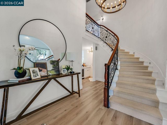 3911 Deer Trail Ln, Danville, CA 94506