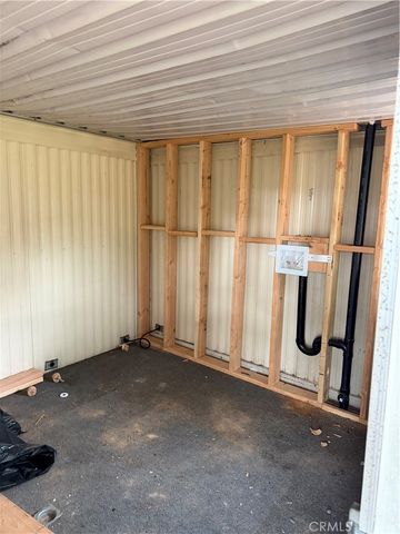 301 E Foothill 6, Pomona, CA 91767