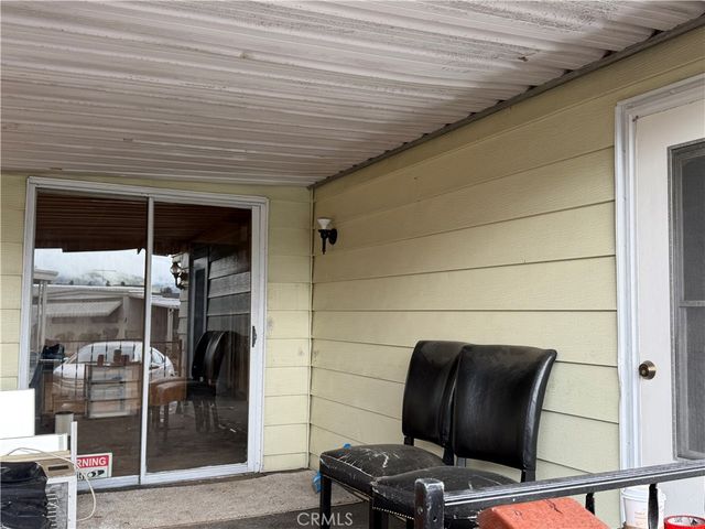 301 E Foothill 6, Pomona, CA 91767