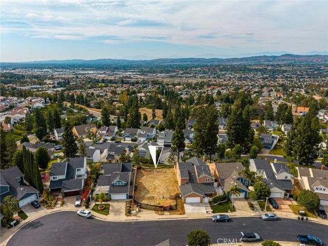 530 Golden Sky, Anaheim, CA 92807