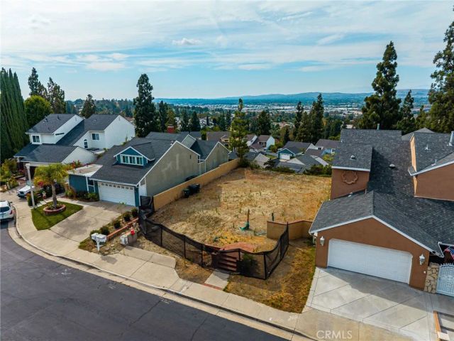 530 Golden Sky, Anaheim, CA 92807