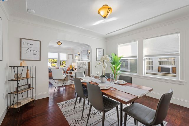 9937 Dante Ave, Oakland, CA 94603