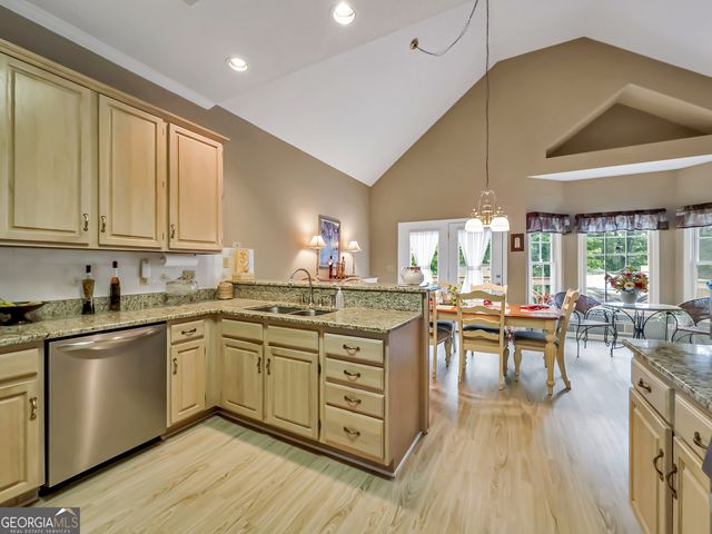704 Deerwood Drive, Stockbridge, GA 30281