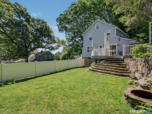 107 Knapp Street, Stamford, CT 06907