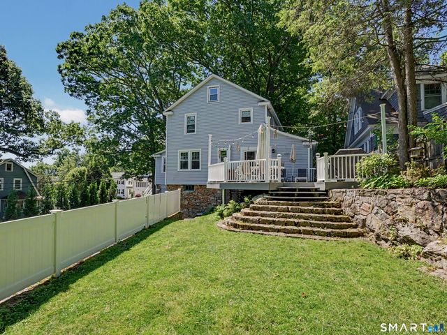 107 Knapp Street, Stamford, CT 06907