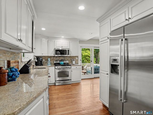 107 Knapp Street, Stamford, CT 06907