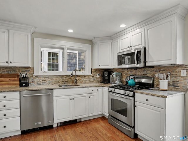 107 Knapp Street, Stamford, CT 06907
