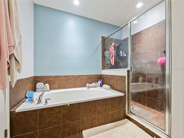 5335 FACTORS WALK DRIVE, Sanford, FL 32771