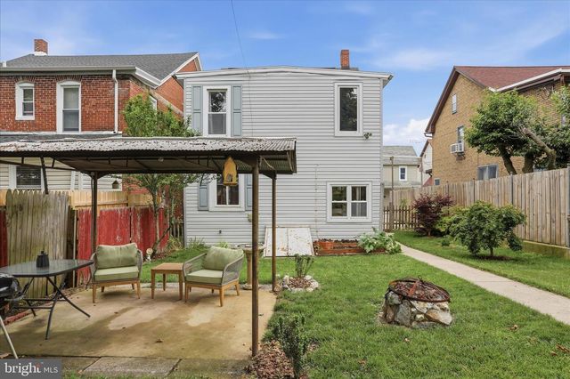 204 PARK STREET ST, Waynesboro, PA 17268