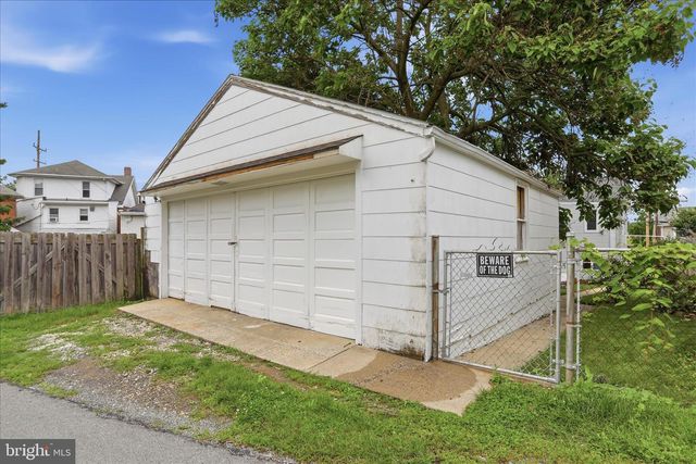 204 PARK STREET ST, Waynesboro, PA 17268