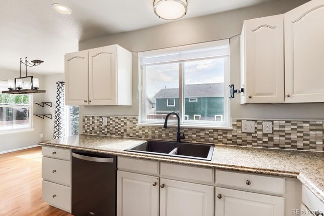 10338 Blue Heron Court, Highlands Ranch, CO 80129