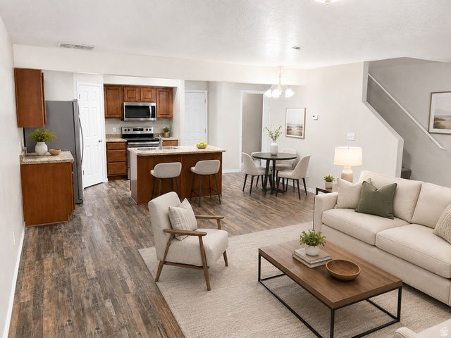 1701 E DRAGONFLY, Spanish Fork, UT 84660