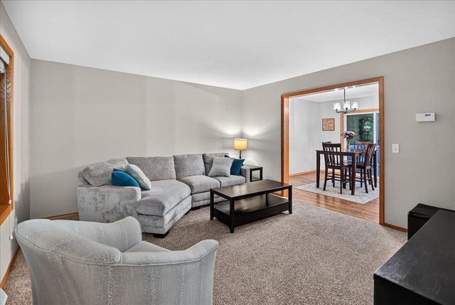1210 Twinleaf Lane, Madison, WI 53719