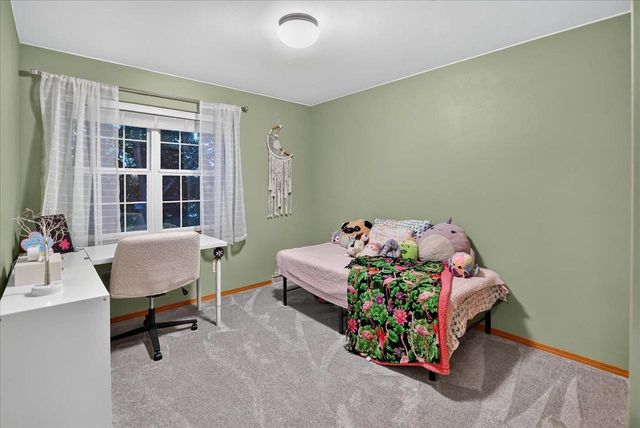 1210 Twinleaf Lane, Madison, WI 53719