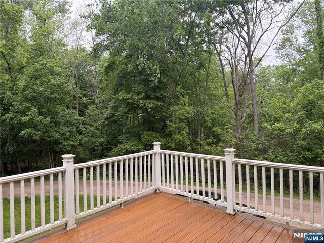 252 4th Avenue, Westwood, NJ 07675
