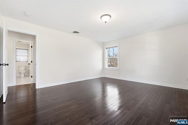 252 4th Avenue, Westwood, NJ 07675